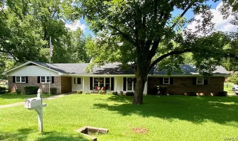 803 E 8th St, Linden, AL 36748 photo 1