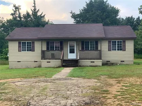 705 E Jefferson St, Demopolis, AL 36732 photo 1