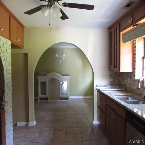 385 Juniper St, Winfield, AL 35594 photo 7