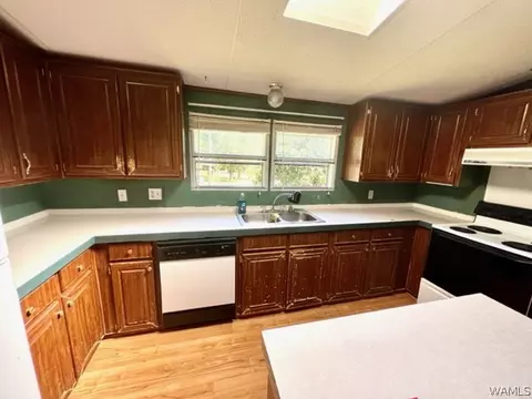 190 Bee Keeper Ct, Demopolis, AL 36732 photo 4