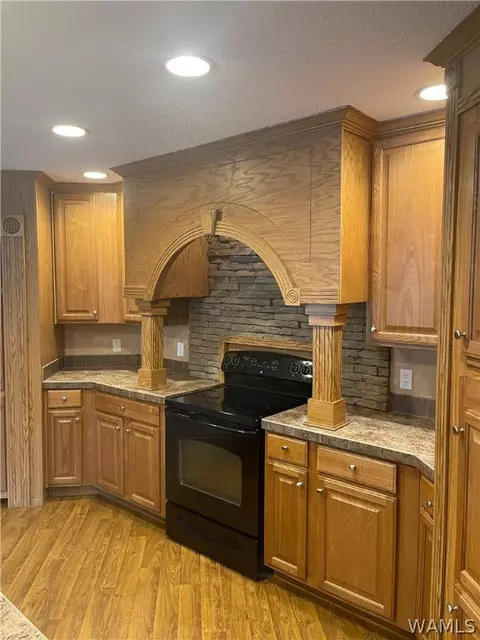 2094 Oakman Parrish Rd, Parrish, AL 34219 photo 7