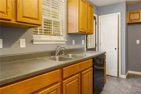 88 Estis Loop, Fayette, AL 35555 photo 11