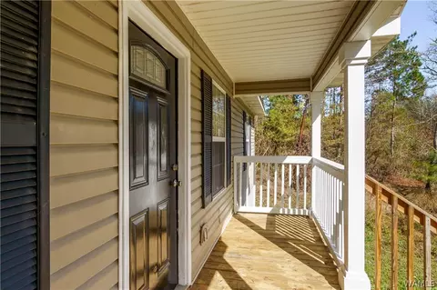 88 Estis Loop, Fayette, AL 35555 photo 2