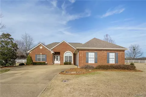 5614 Bridle Ln, Northport, AL 35473