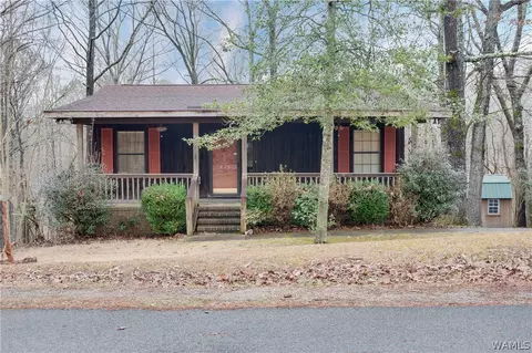415 Emerald St, Winfield, AL 35594 photo 2