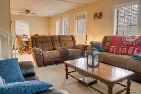 415 Emerald St, Winfield, AL 35594 photo 7