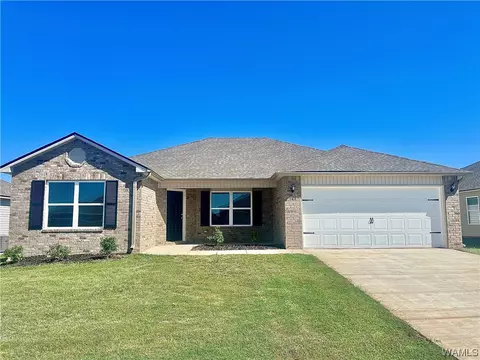 16414 Natchez Dr, Moundville, AL 35474