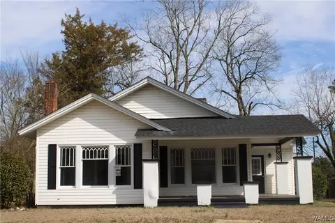 160 Phoenix Ave, Carrollton, AL 35447