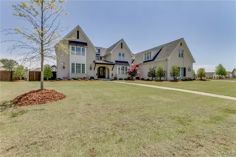 6137 Moreland Ave, Tuscaloosa, AL 35406
