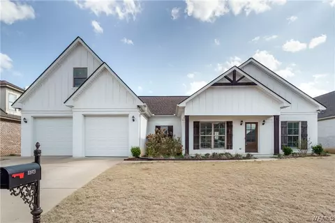 11973 Glen Ridge Blvd, Moundville, AL 35474
