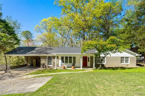 4313 Woodland Forrest Dr, Tuscaloosa, AL 35405