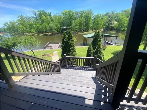 123 Clear Creek Dr, Akron, AL 35441
