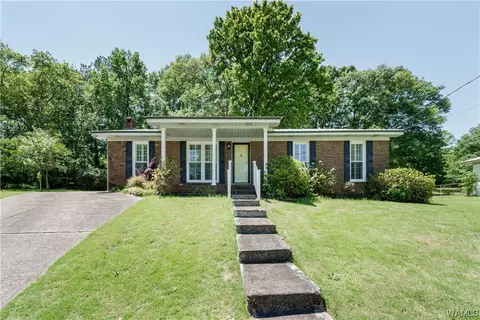 3719 38th Avenue Way, Northport, AL 35476