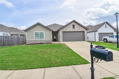 13027 Rolling Meadows Cir, Northport, AL 35473