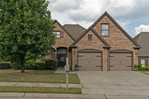 5250 Creekside Loop, Hoover, AL 35244