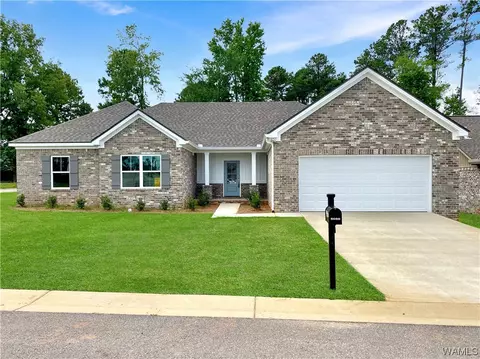 5050 Summerfield Dr E, Tuscaloosa, AL 35404