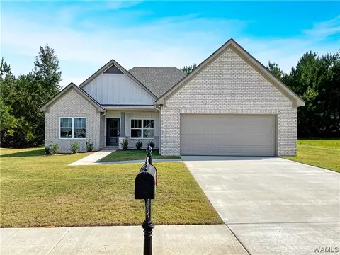6621 Fenway Ln, Cottondale, AL 35453