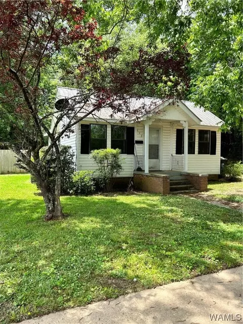 113 3rd St SW, Fayette, AL 35555