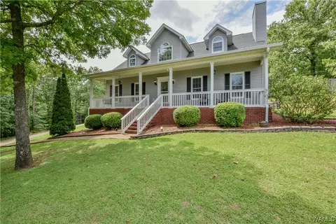 15040 Green Cir, Northport, AL 35475