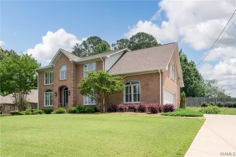 1505 Juniper Ridge Ln, Northport, AL 35473