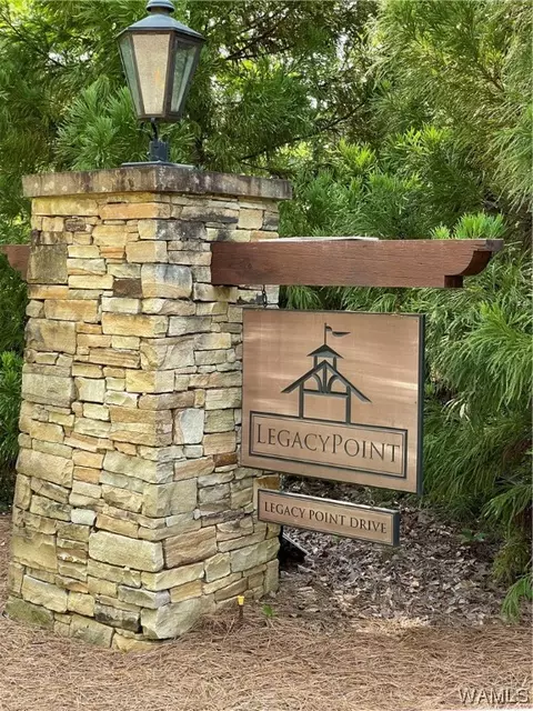 10523 Legacy Point Dr, Northport, AL 35475