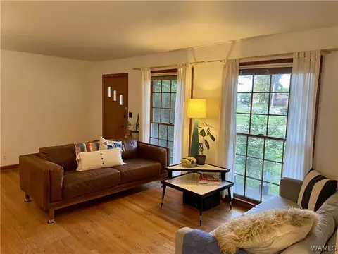 2810 Prince Cir, Tuscaloosa, AL 35401