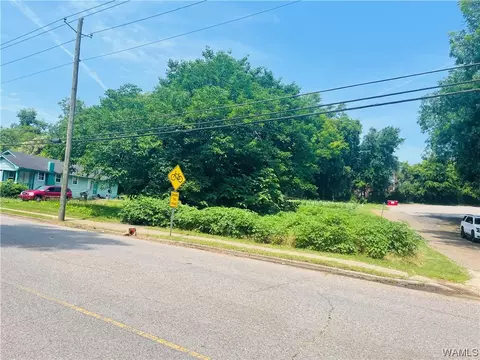 1602 Fosters Ferry Rd, Tuscaloosa, AL 35401
