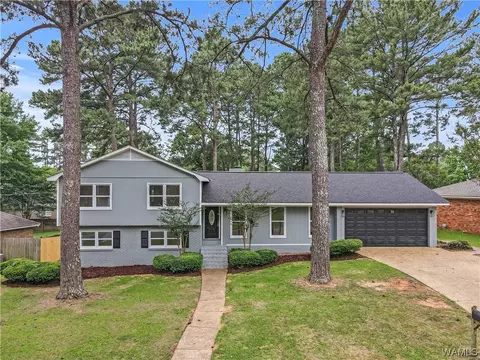 1313 Independence Dr, Tuscaloosa, AL 35406