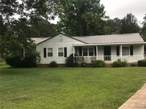 1719 1st Ave NW, Fayette, AL 35555