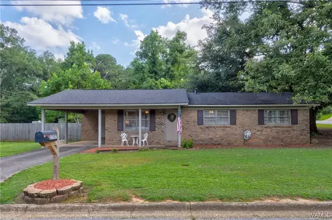 3707 38th Avenue Way, Northport, AL 35476