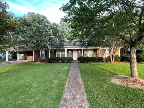 319 Riverdale Dr, Tuscaloosa, AL 35406