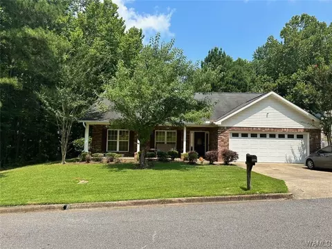 4424 3rd Ave E, Northport, AL 35473