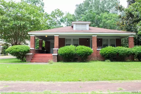 304 1st St N, Reform, AL 35481