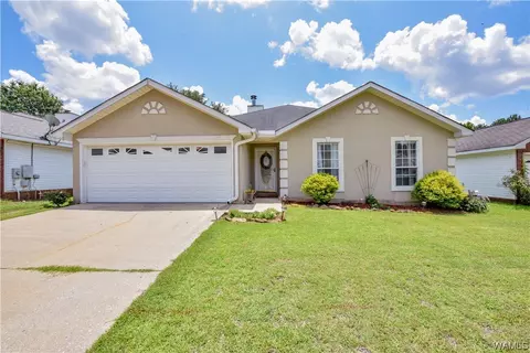 727 Weatherby Dr, Tuscaloosa, AL 35405