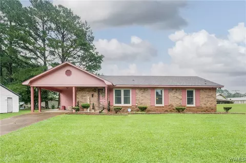 410 Brown Ave, Eutaw, AL 35462