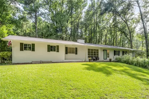 4400 Northwood Lake Dr W, Northport, AL 35473