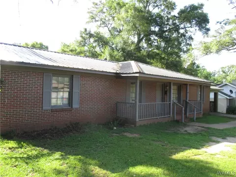 707 Centerville St, Greensboro, AL 36744