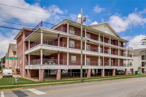 712 Frank Thomas Ave #204, Tuscaloosa, AL 35401