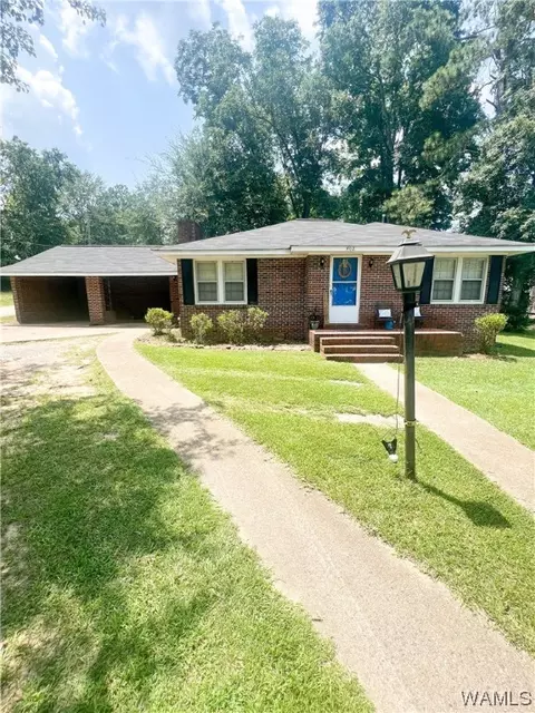 402 2nd St NW, Reform, AL 35481