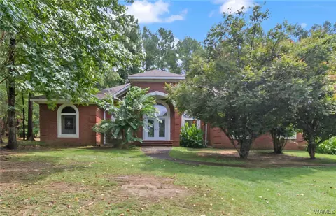 15857 Edwardian Dr, Northport, AL 35475