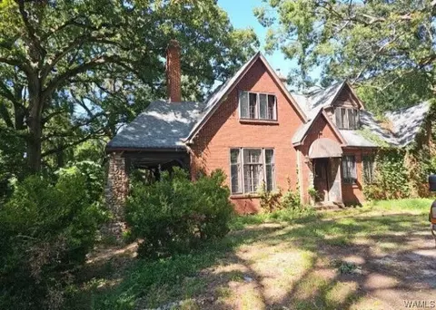 1820 Jackson Rd, Florence, AL 35630