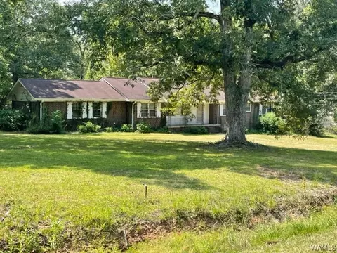 11437 Colonial Dr E, Duncanville, AL 35456