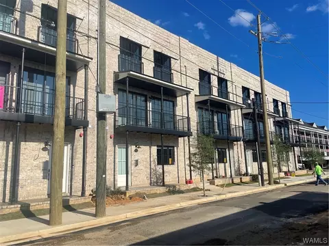 841 Gene Stallings Ave #2, Tuscaloosa, AL 35401