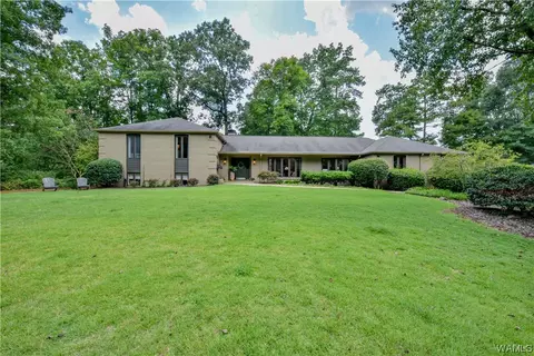 4604 Round Forest Cir, Birmingham, AL 35213