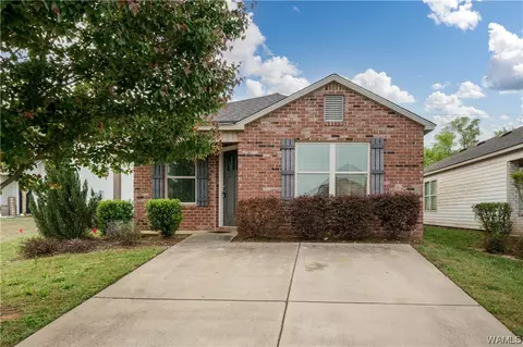 16404 Waterbury Ln, Moundville, AL 35474