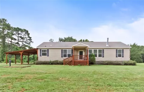 219 Heather Ln, Moundville, AL 35474