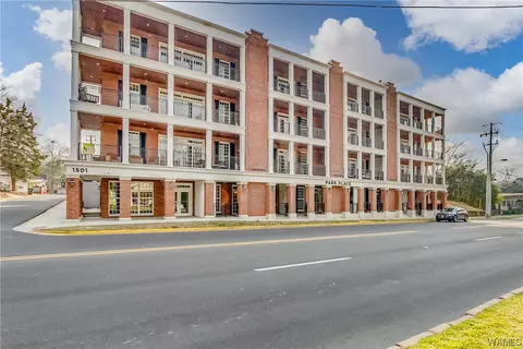 1501 University Blvd #102, Tuscaloosa, AL 35401