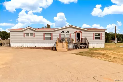 305 Barrie Ln, Berry, AL 35546