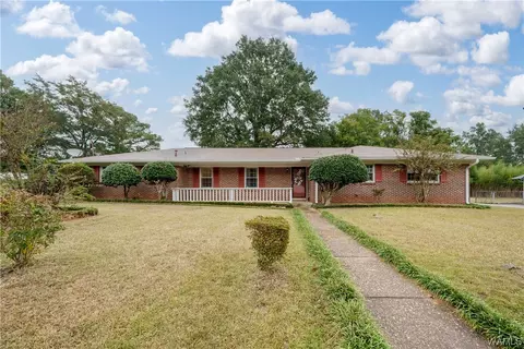 11 Highridge Cir, Tuscaloosa, AL 35405