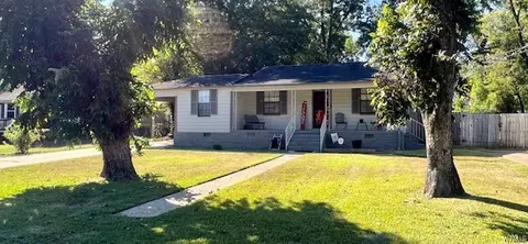 5015 Greenview Dr, Tuscaloosa, AL 35401